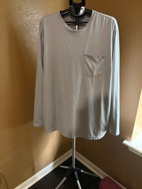 Columbia Men's Long-Sleeve Pocket Tee - Light Gray